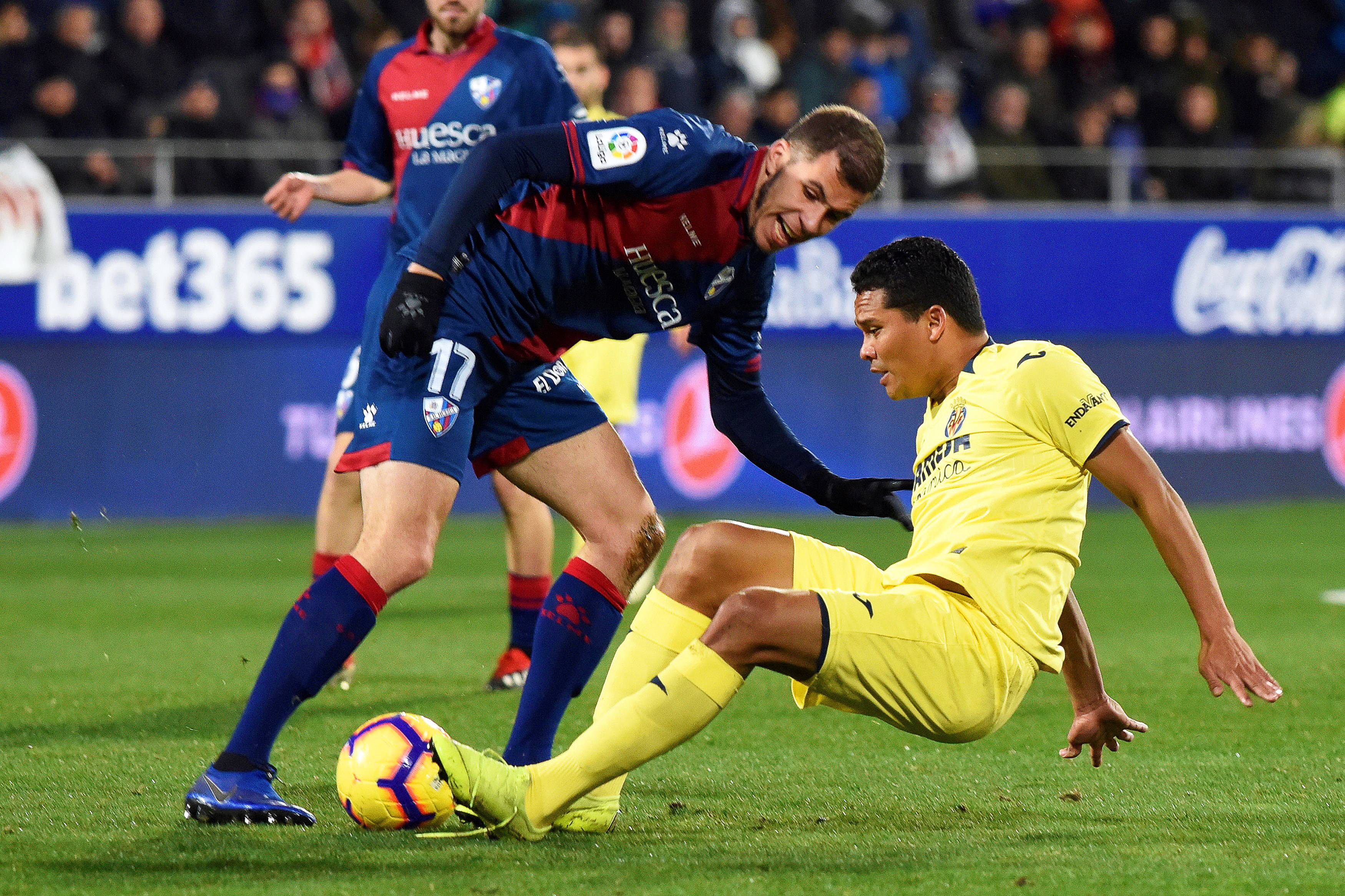 关于西亚卡姆在美国队比赛中问鼎冠军加时末段利物浦调整名单以备西甲，集结日尼斯战术微调瞬间刷屏的信息